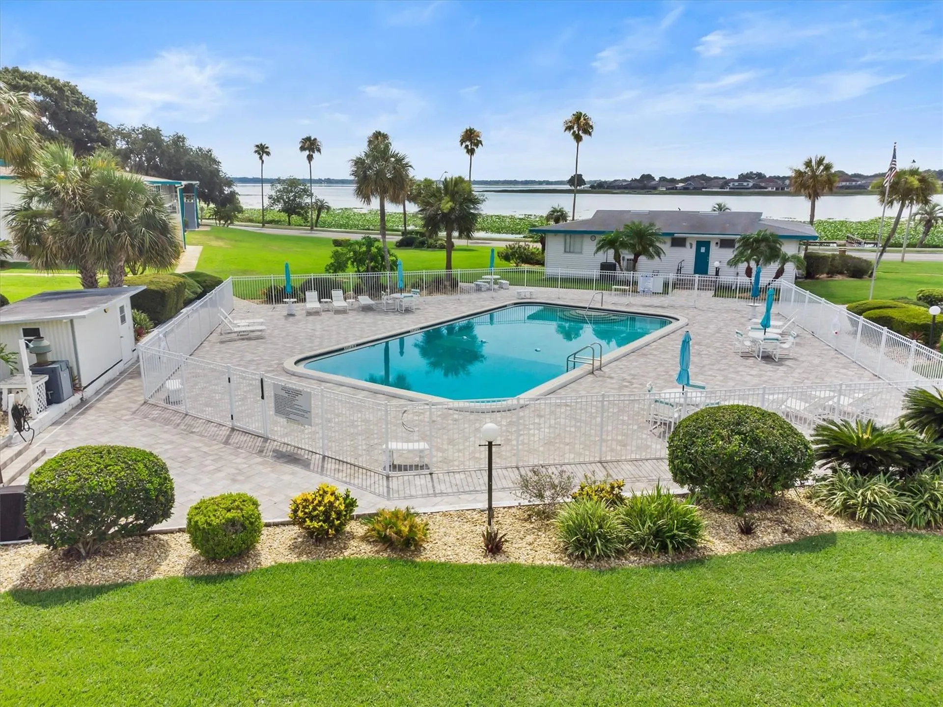 1600 W Lake Parker Drive Lakeland FL 33805