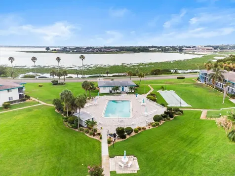 1600 W Lake Parker Drive Lakeland FL 33805
