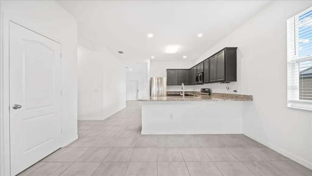 2928 NW 27th Street Cape Coral FL 33993