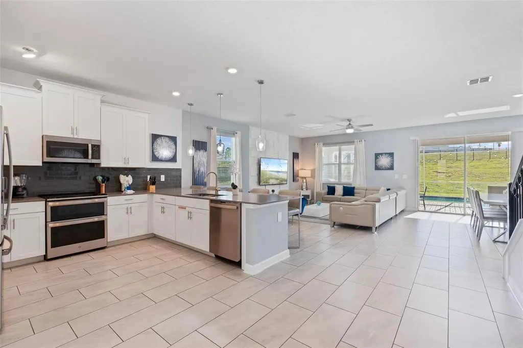 9080 Sommerset Hills Drive Davenport FL 33896