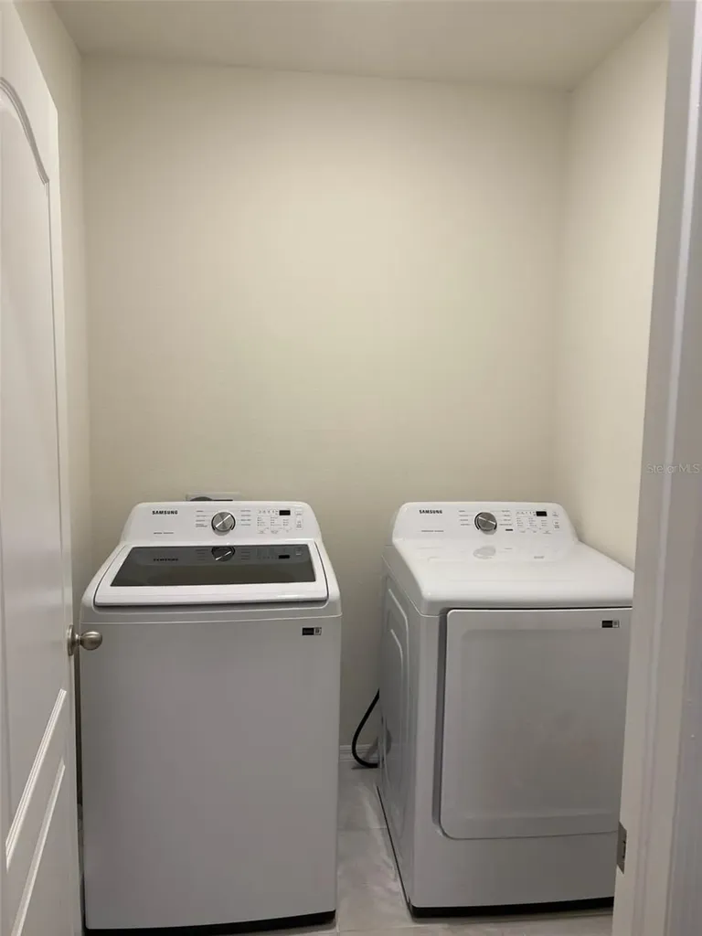 2015 Chickasaw Boulevard Davenport FL 33837