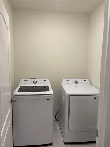 2015 Chickasaw Boulevard Davenport FL 33837