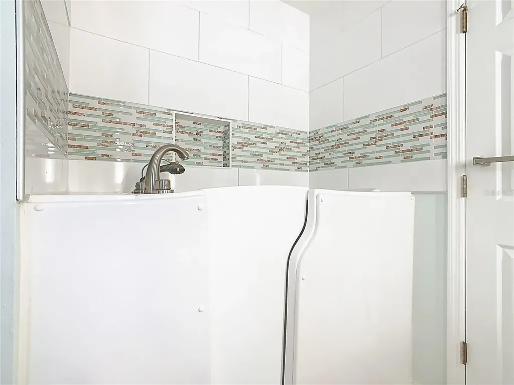 205 Bell Tower Crossing West Poinciana FL 34759