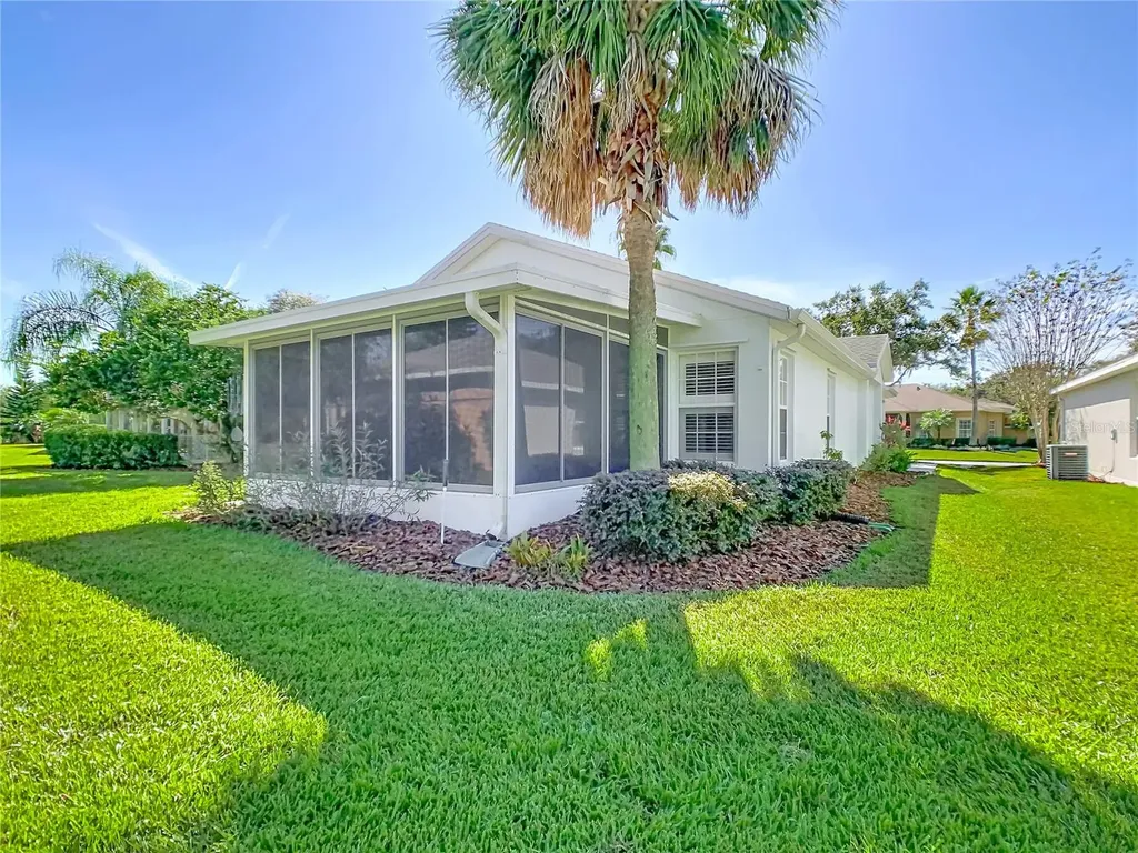 205 Bell Tower Crossing West Poinciana FL 34759