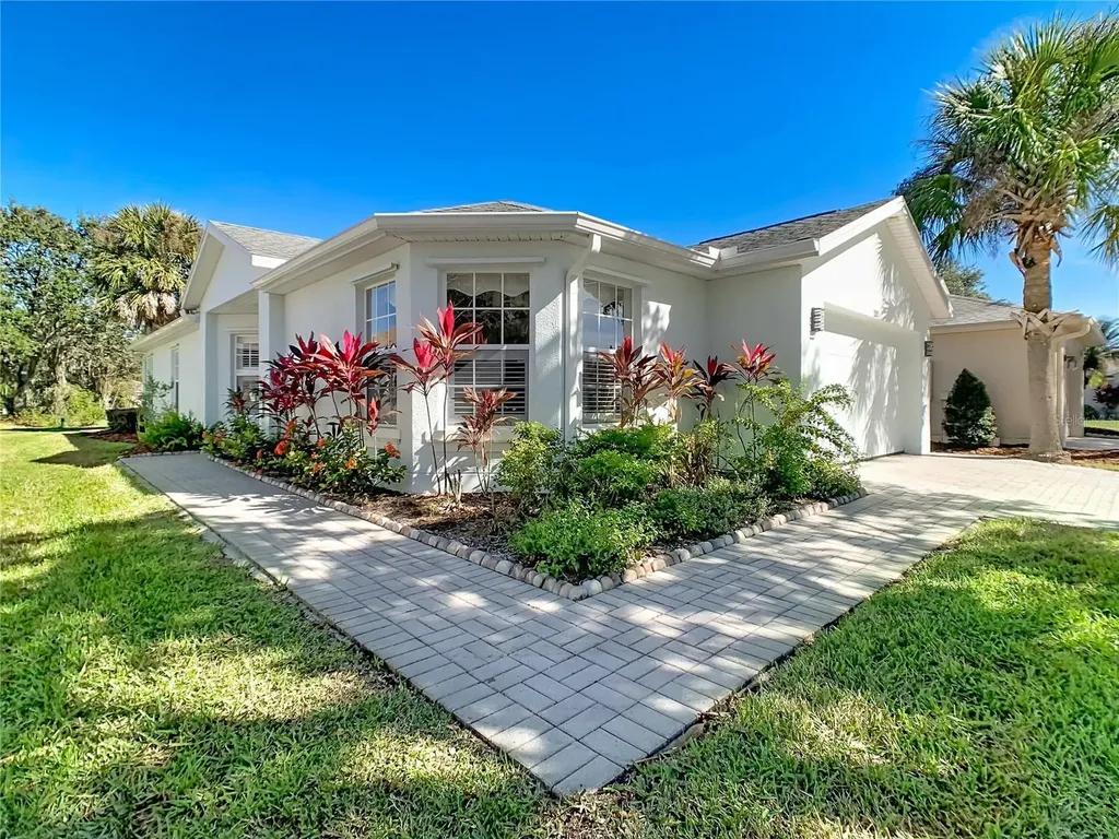 205 Bell Tower Crossing West Poinciana FL 34759