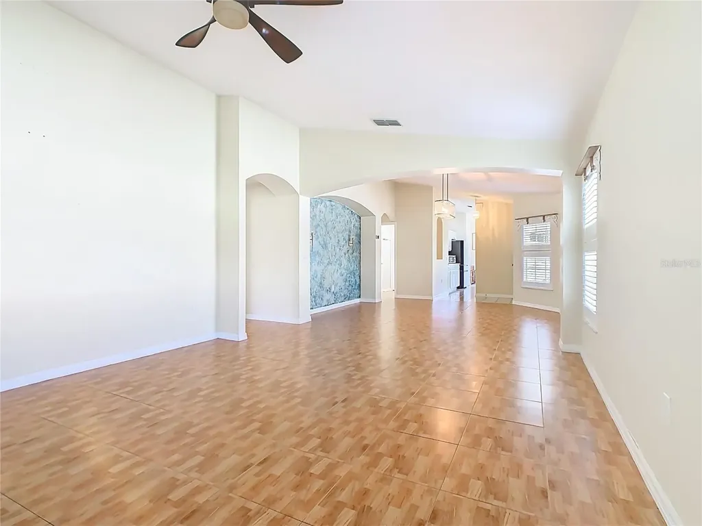 205 Bell Tower Crossing West Poinciana FL 34759