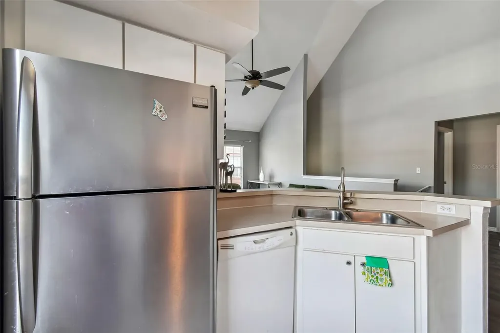 10462 White Lake Court Tampa FL 33626