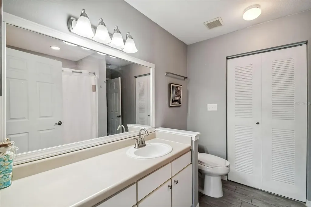 10462 White Lake Court Tampa FL 33626