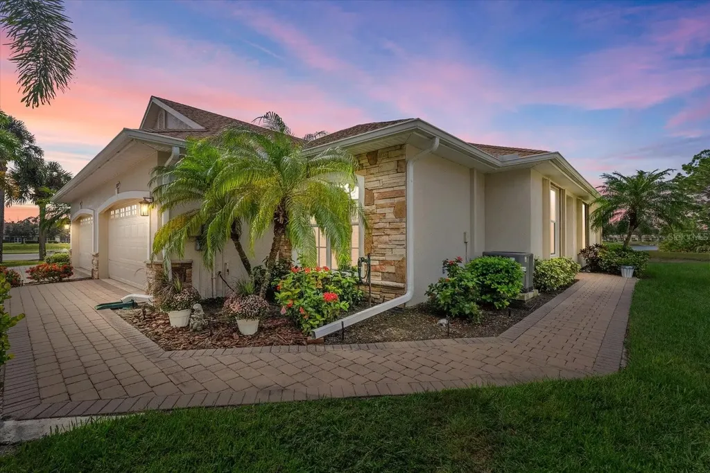 2039 Scarlett Avenue North Port FL 34289