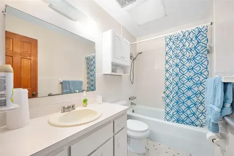 1926 Taylor Road Port Orange FL 32128