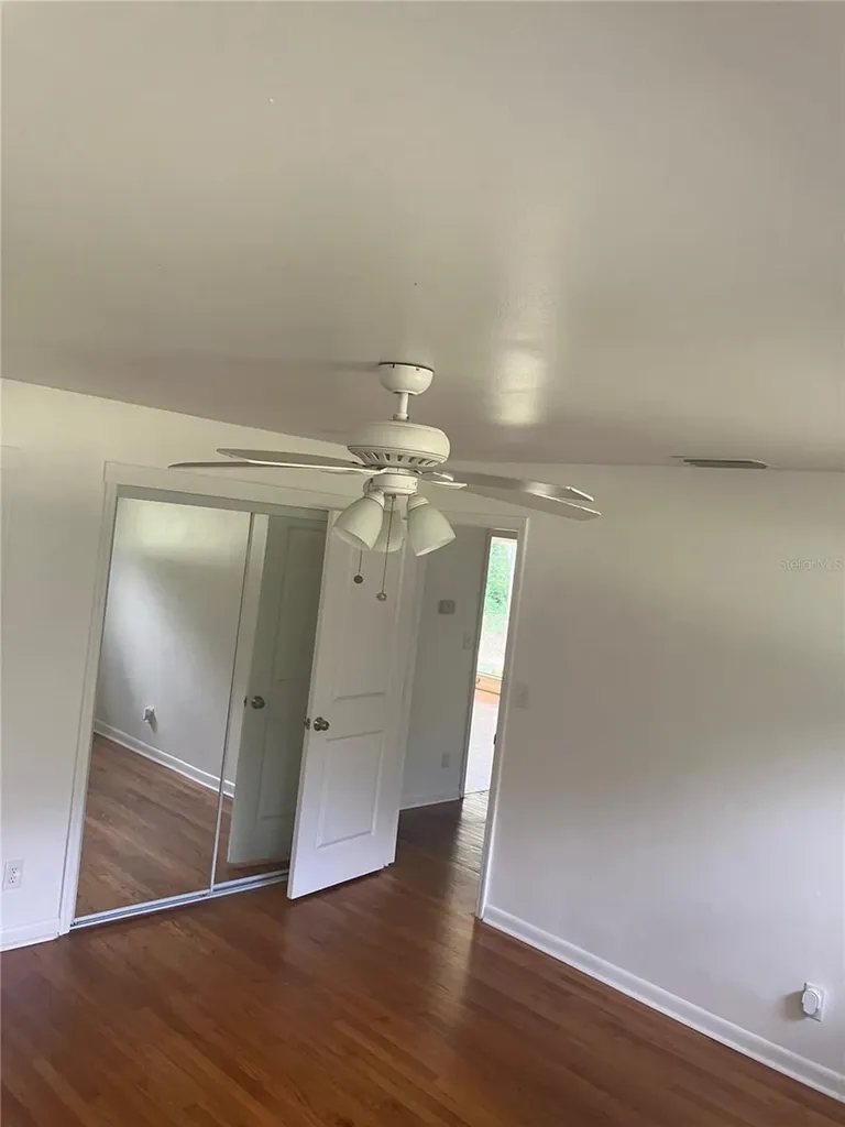 3808 Broad Street Seffner FL 33584
