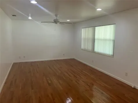3808 Broad Street Seffner FL 33584