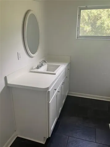 3808 Broad Street Seffner FL 33584