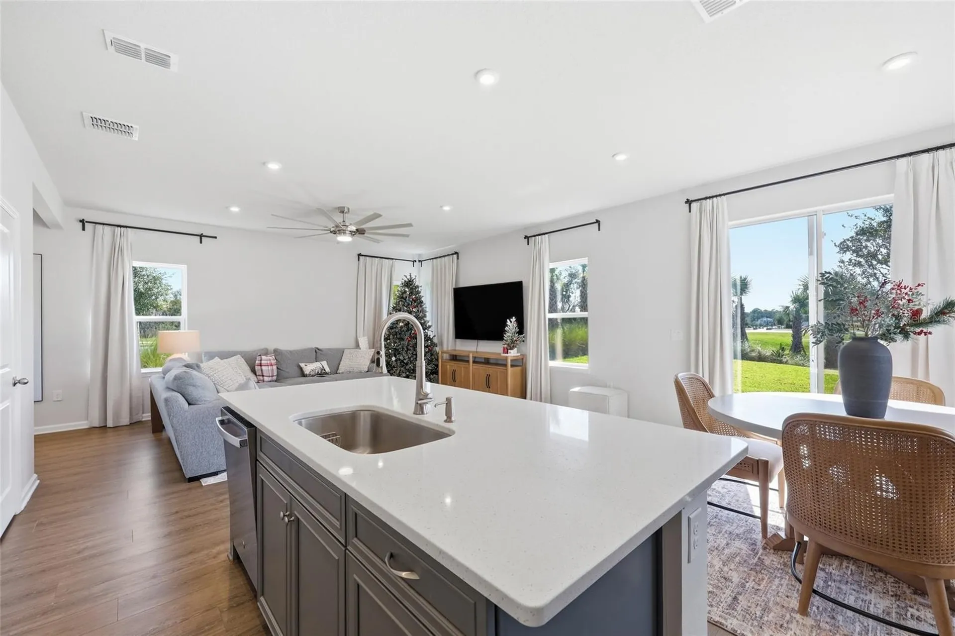 5000 Bear Lake Loop Deland FL 32724