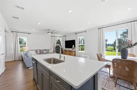 5000 Bear Lake Loop Deland FL 32724