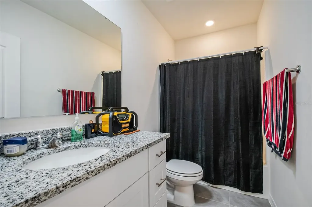 1359 Isleta Loop Kissimmee FL 34741