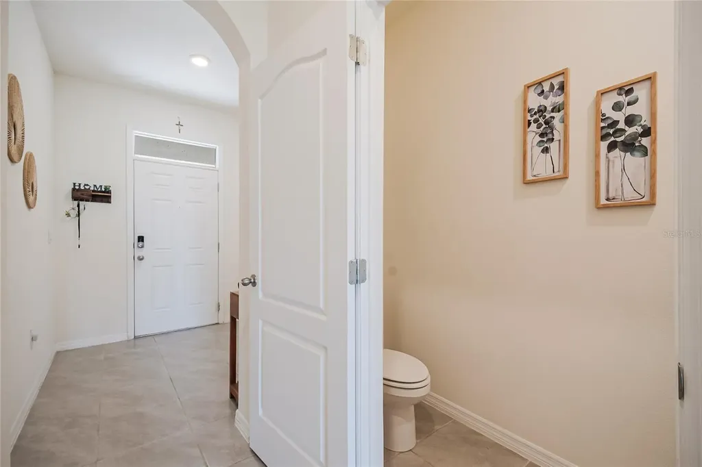 1359 Isleta Loop Kissimmee FL 34741