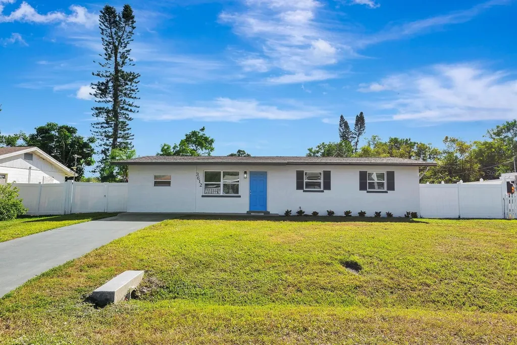 3612 46th Avenue Drive W Bradenton FL 34210