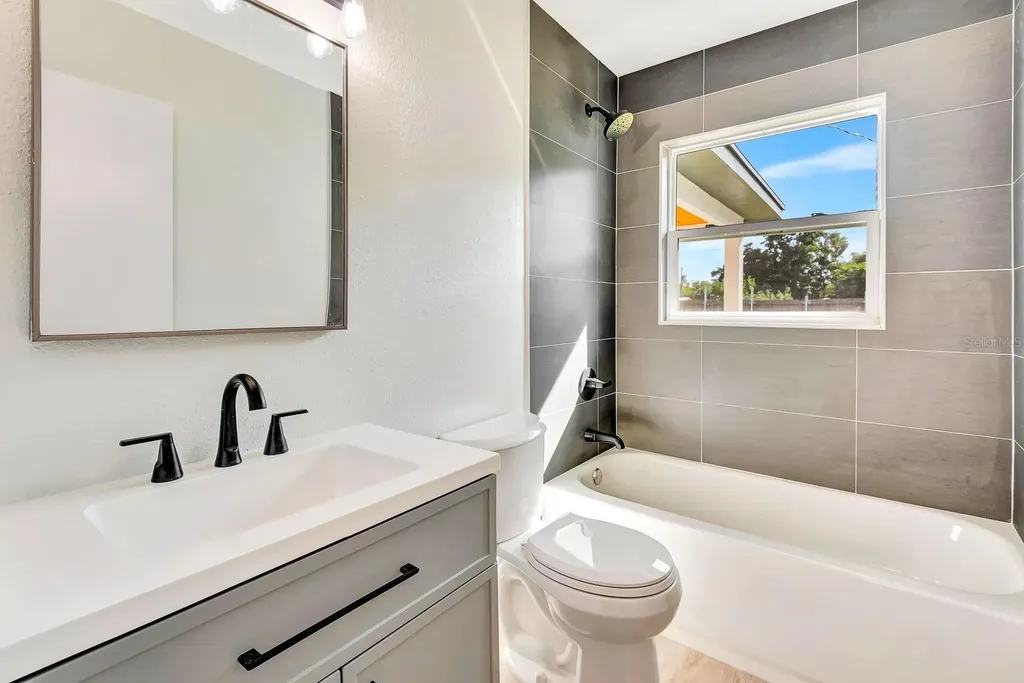 3612 46th Avenue Drive W Bradenton FL 34210