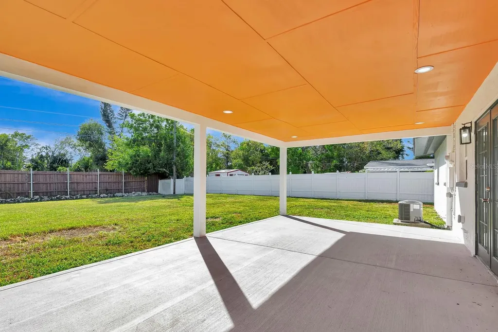 3612 46th Avenue Drive W Bradenton FL 34210