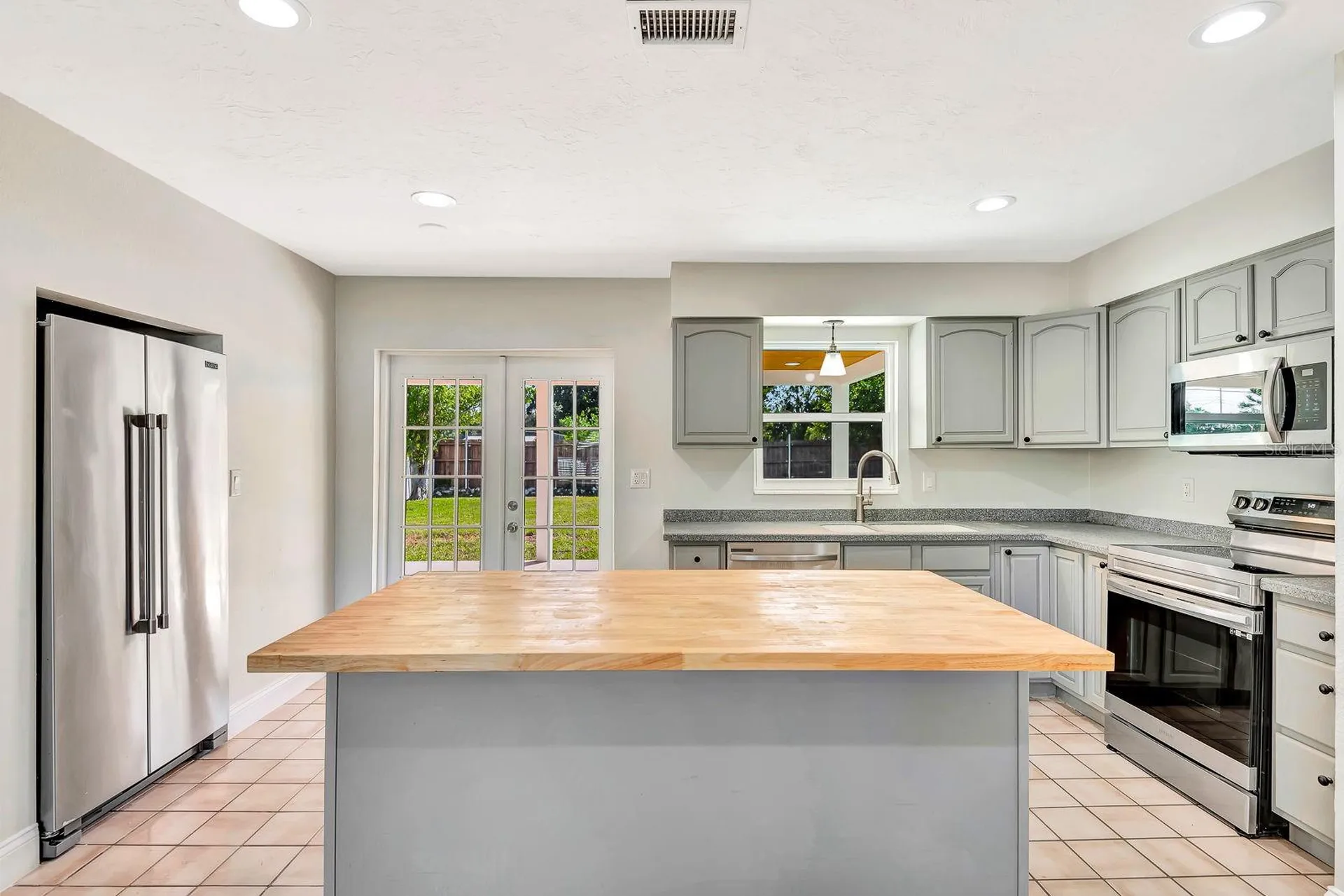3612 46th Avenue Drive W Bradenton FL 34210