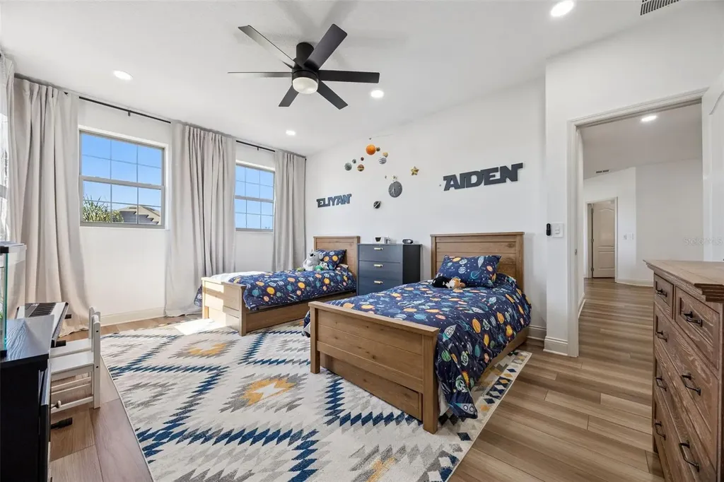 3245 Upland Point Oviedo FL 32765
