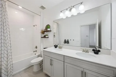 3245 Upland Point Oviedo FL 32765