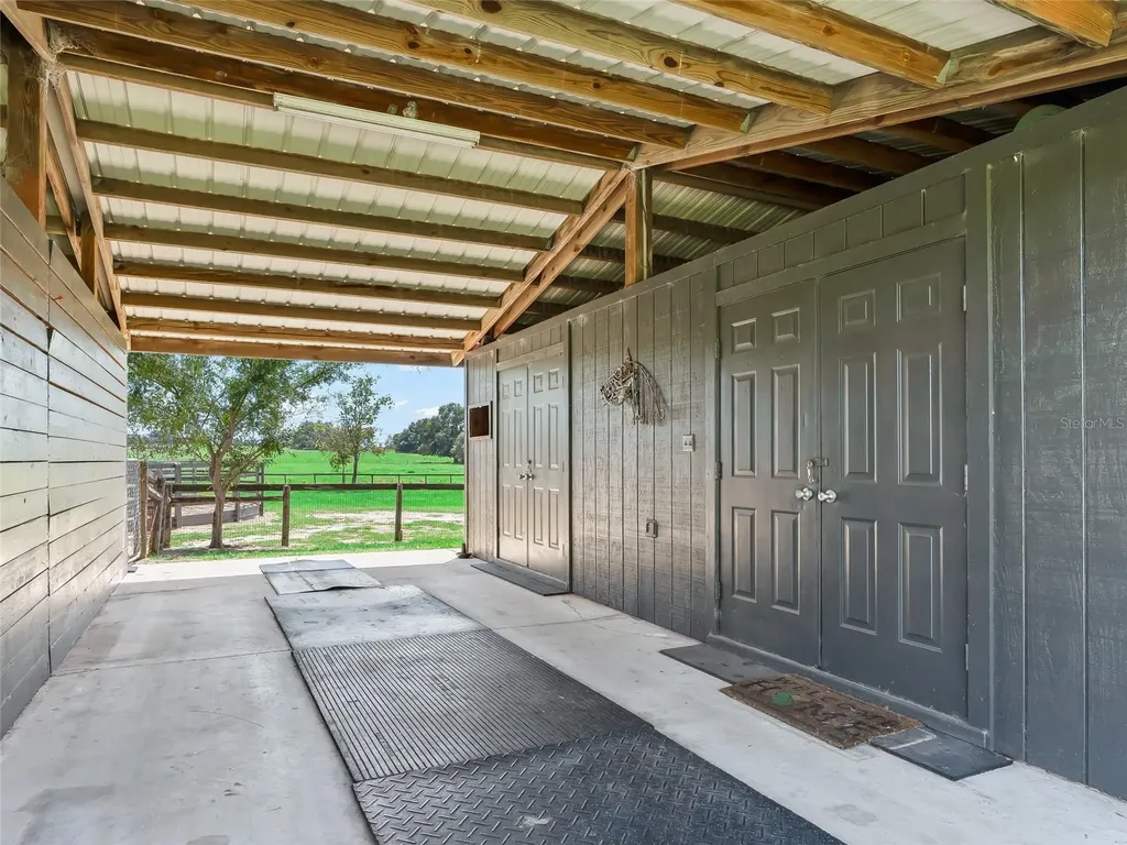 15600 SE 47th Avenue Summerfield FL 34491