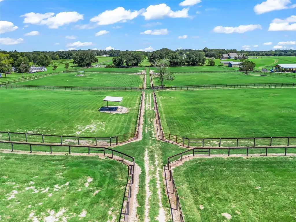15600 SE 47th Avenue Summerfield FL 34491