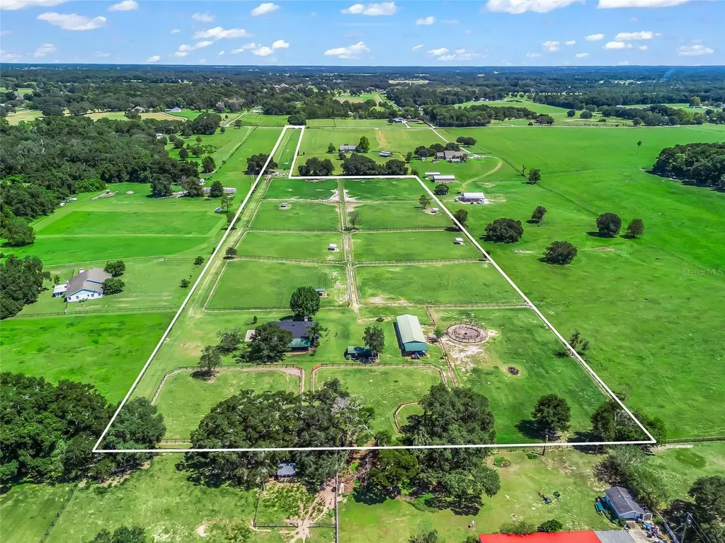 15600 SE 47th Avenue Summerfield FL 34491