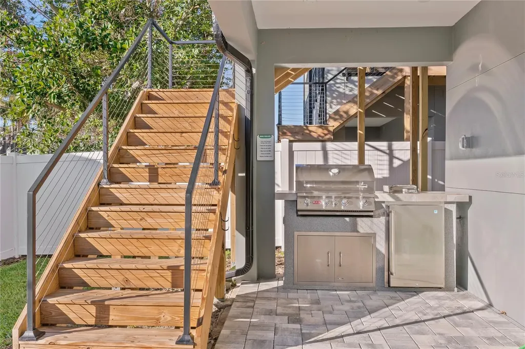 2200 Bay Boulevard Indian Rocks Beach FL 33785
