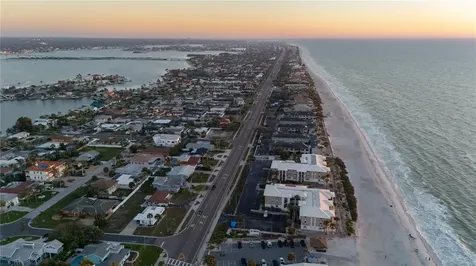 2200 Bay Boulevard Indian Rocks Beach FL 33785