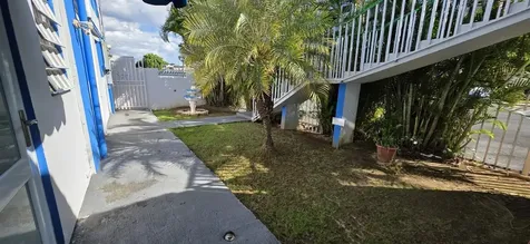 Urb. Villas De Levittown Calle 1 B9 Toa Baja PR 00949