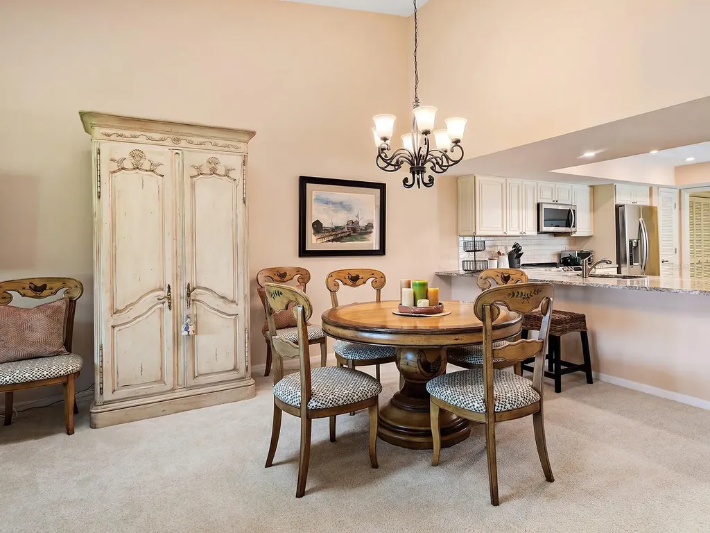 6094 Wilshire Boulevard Sarasota FL 34238