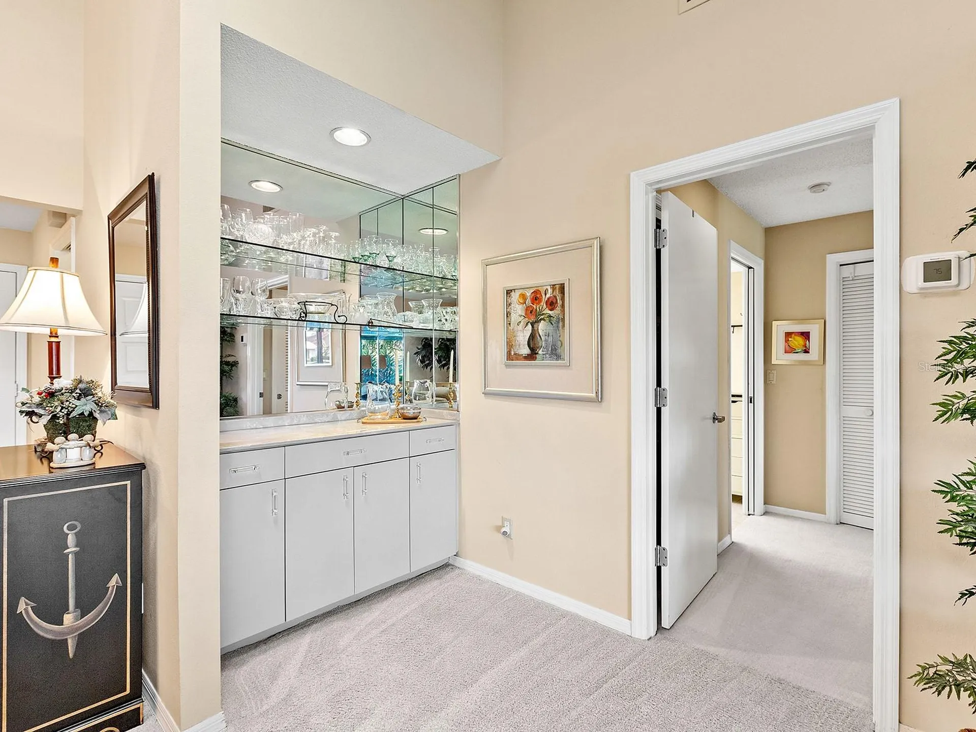 6094 Wilshire Boulevard Sarasota FL 34238