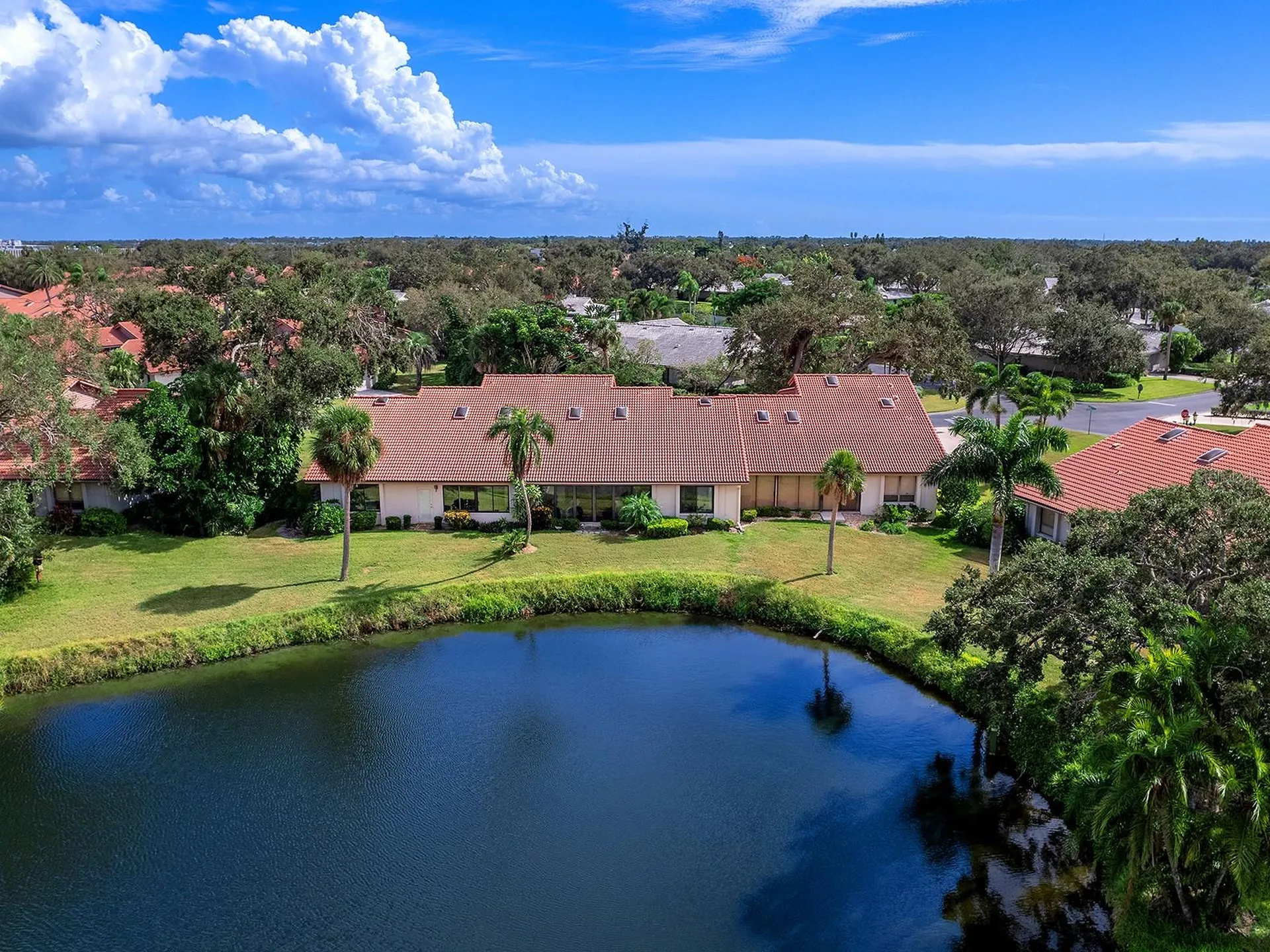 6094 Wilshire Boulevard Sarasota FL 34238