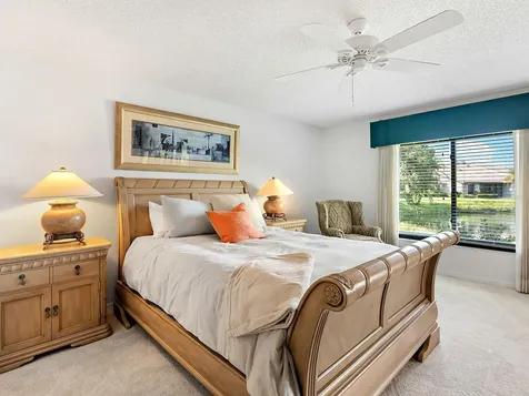 6094 Wilshire Boulevard Sarasota FL 34238