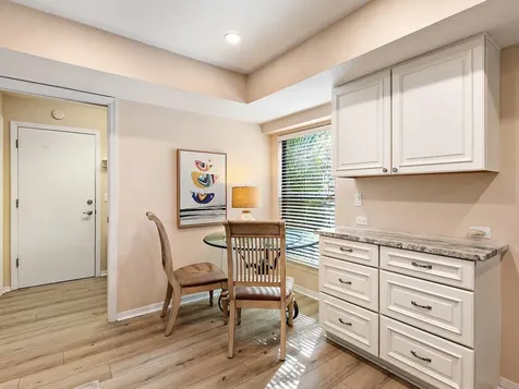 6094 Wilshire Boulevard Sarasota FL 34238