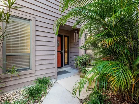 6094 Wilshire Boulevard Sarasota FL 34238