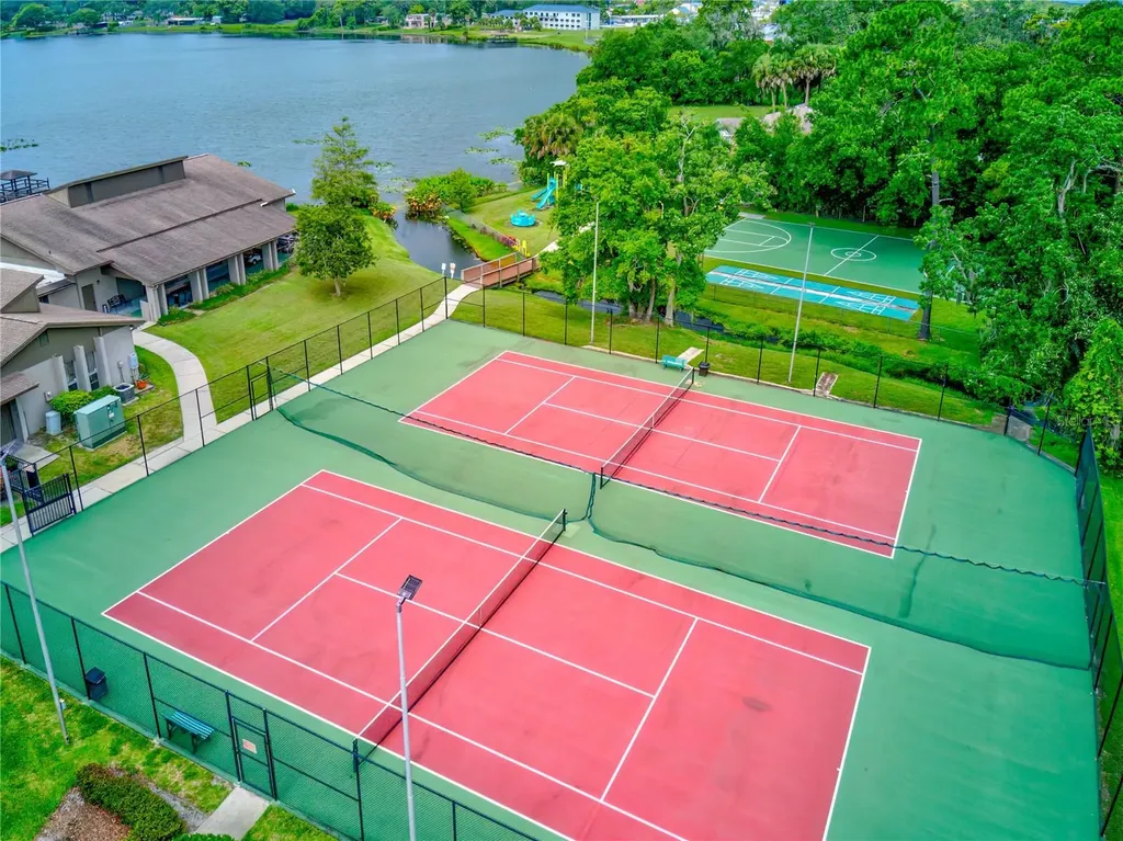 650 Woodridge Drive Fern Park FL 32730