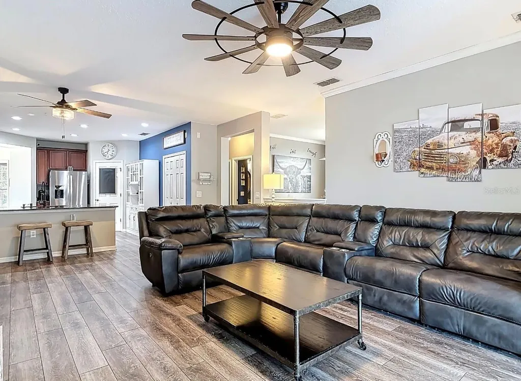 25227 Chipshot Court Sorrento FL 32776