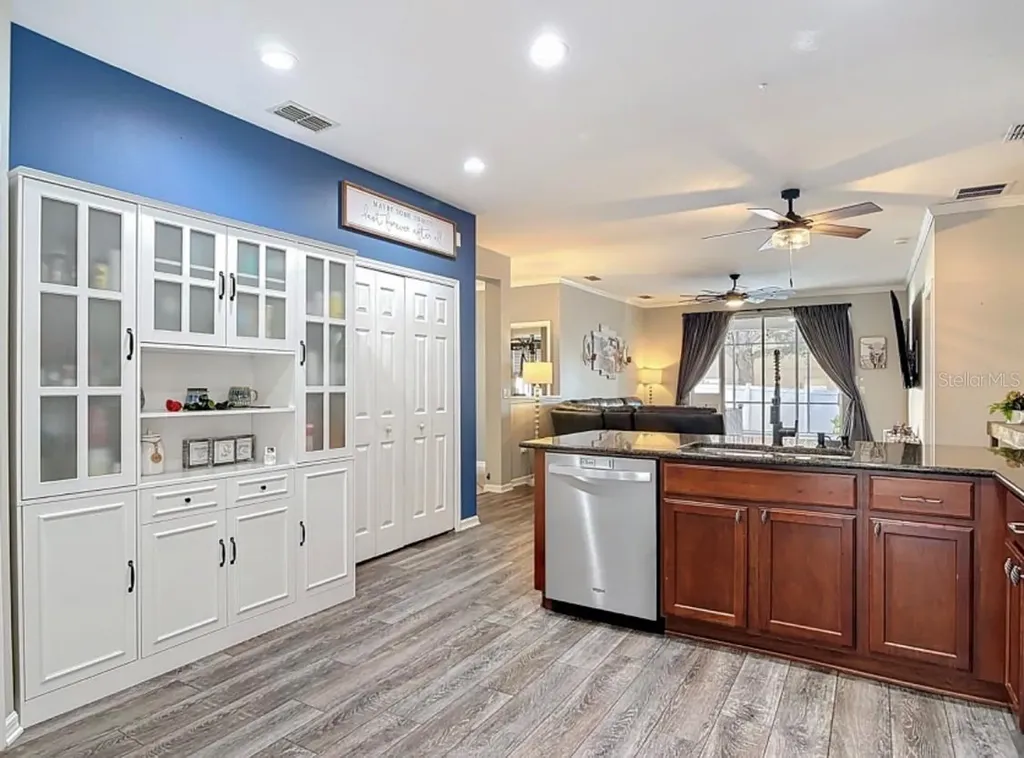 25227 Chipshot Court Sorrento FL 32776