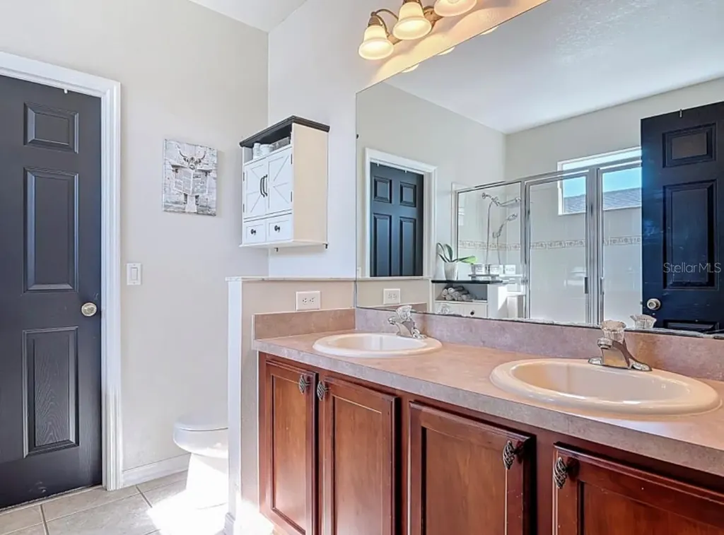 25227 Chipshot Court Sorrento FL 32776