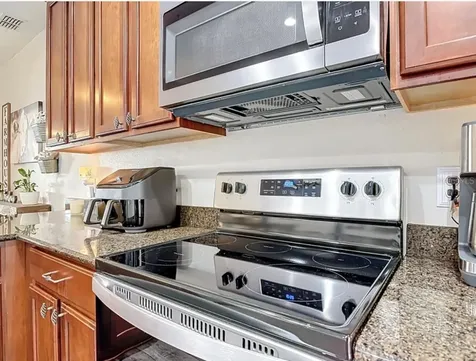 25227 Chipshot Court Sorrento FL 32776