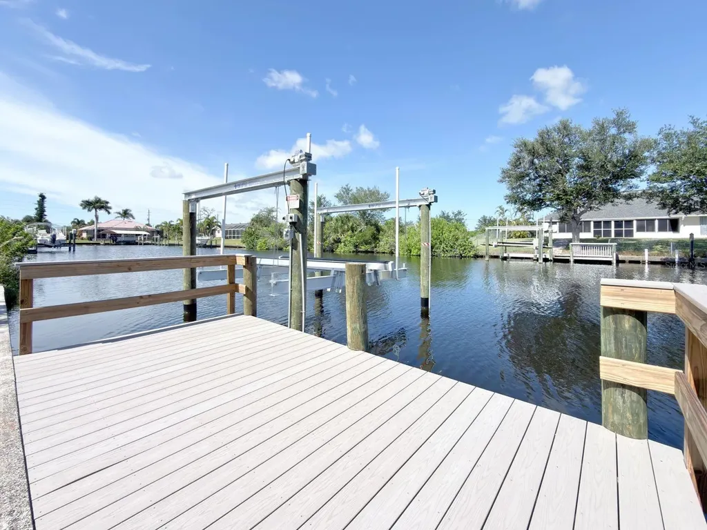 9222 Rosebud Circle Port Charlotte FL 33981