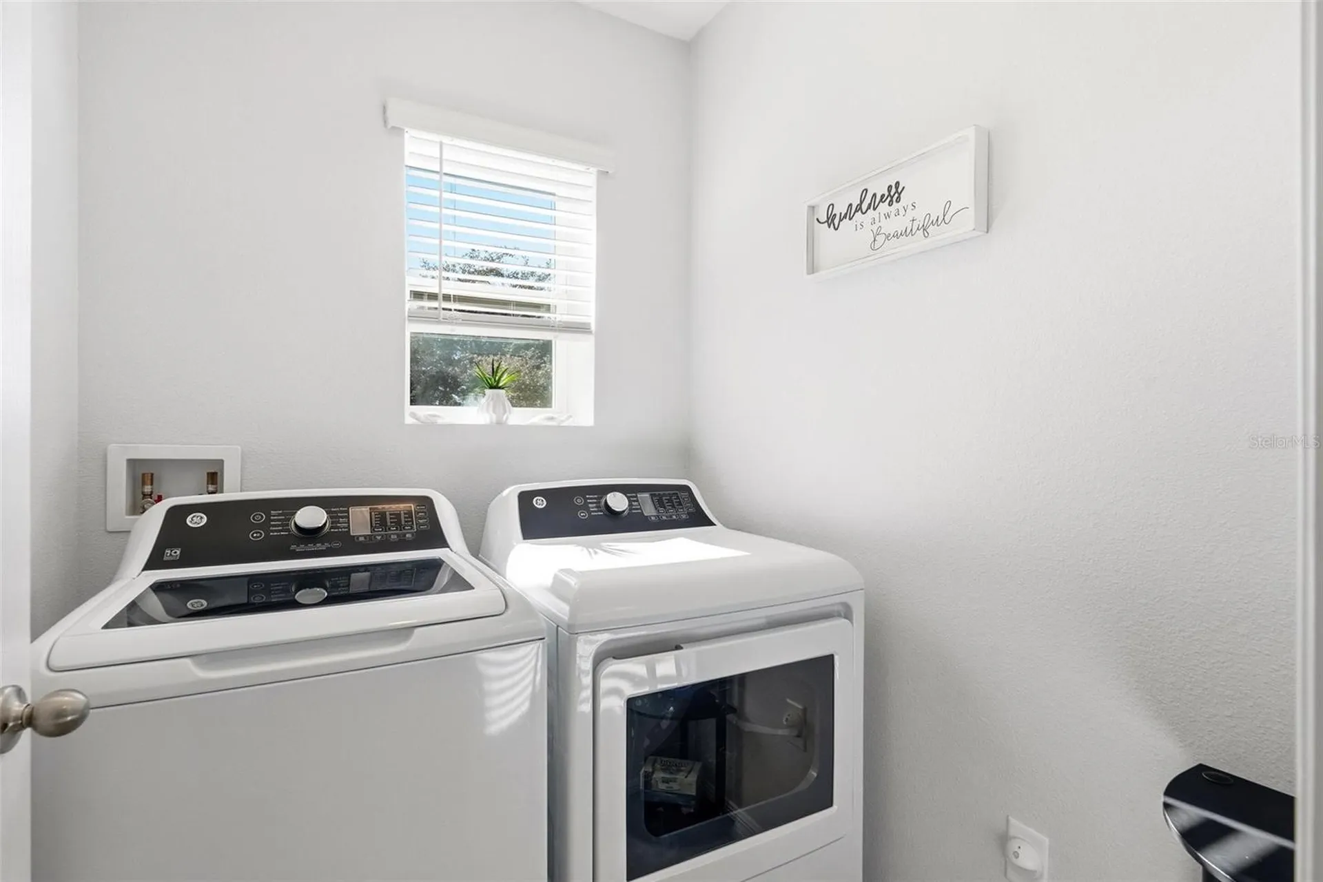 2745 Portadown Street Ormond Beach FL 32174