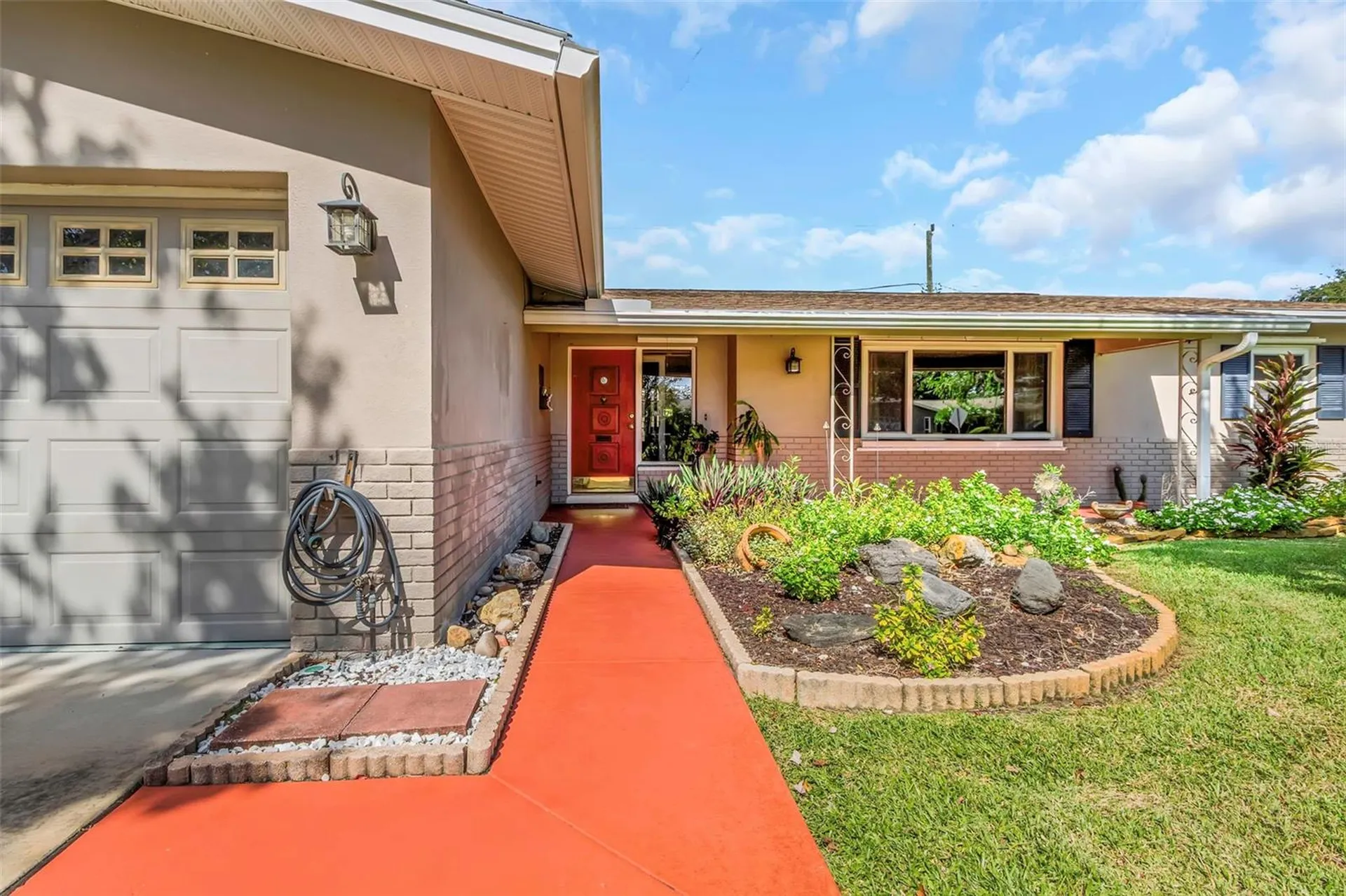 1773 63rd Avenue S St Petersburg FL 33712