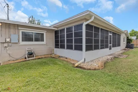 1773 63rd Avenue S St Petersburg FL 33712