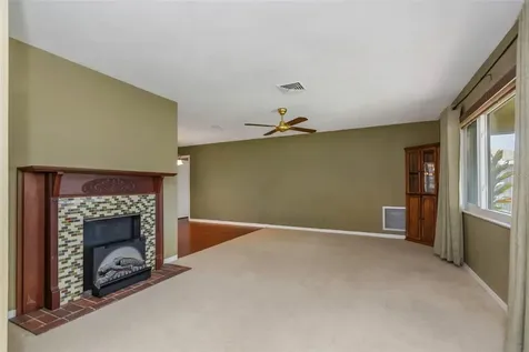 1773 63rd Avenue S St Petersburg FL 33712