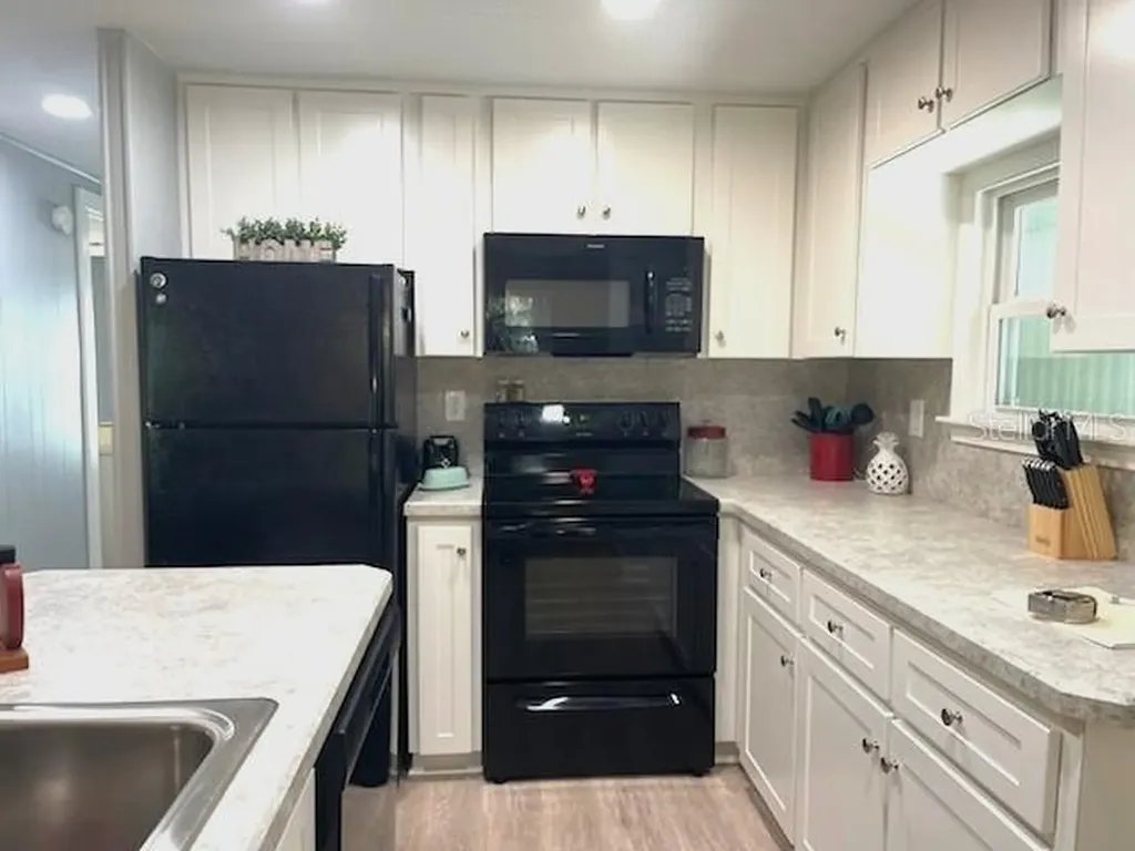 64 N Bobwhite Road Wildwood FL 34785
